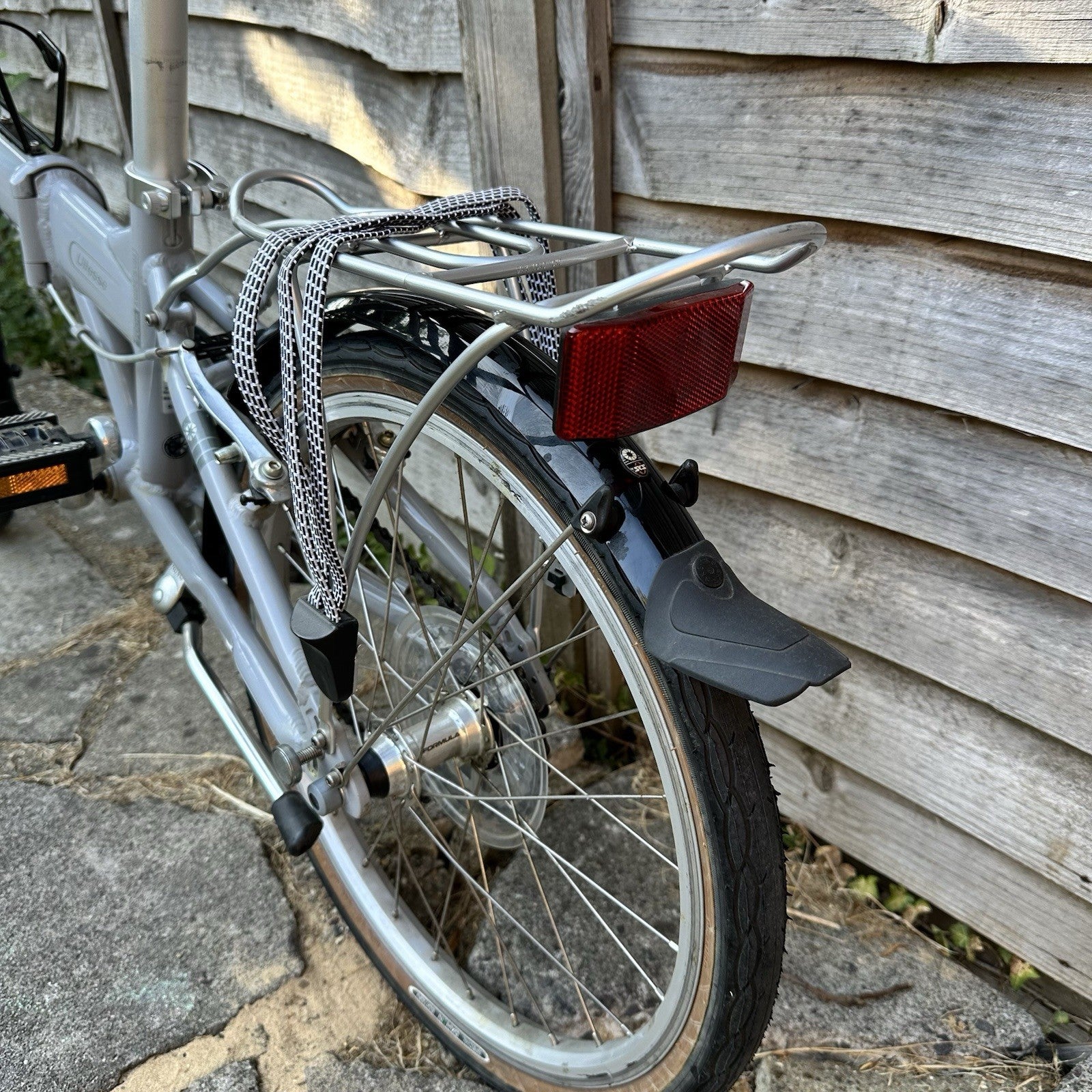 Dahon Vitesse Grey Folding Bike 20 Wheels 7 SPD Fantastic Condition Great Price
