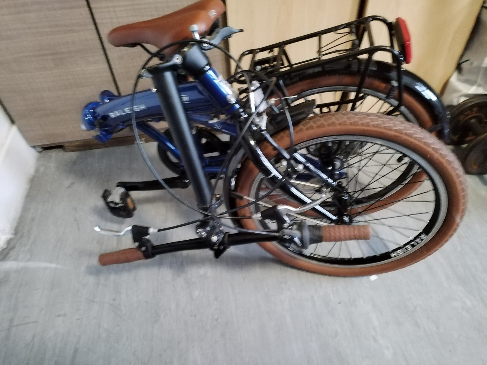 Raleigh Stowaway Folding Bike
