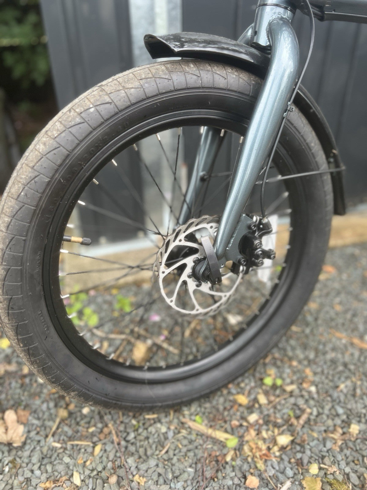 Dawes Arc Folding Bike - Grey - New Condition - ONLY 16 MILES