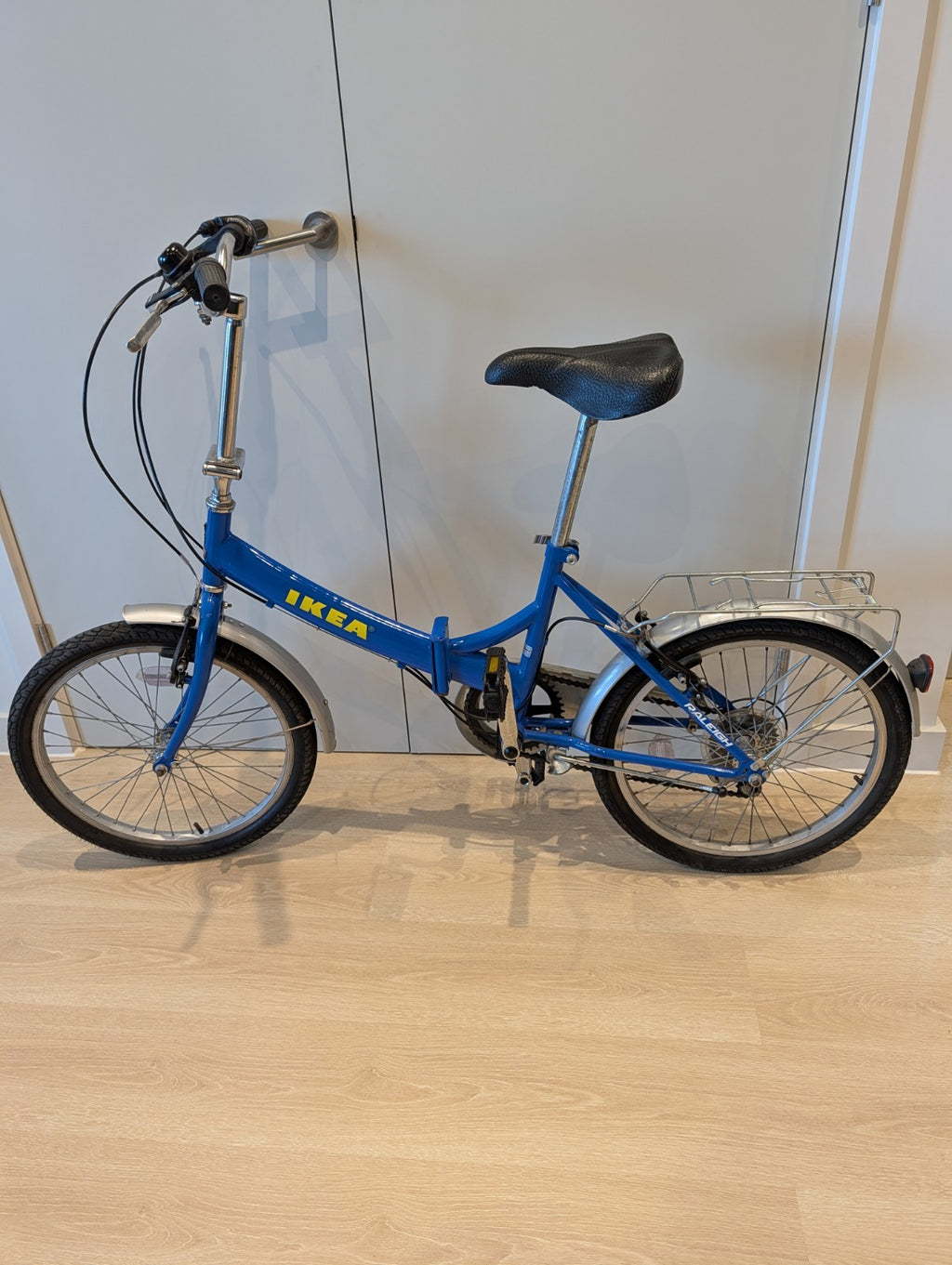 IKEA Raleigh Fold-Up Bike - lock and cable included