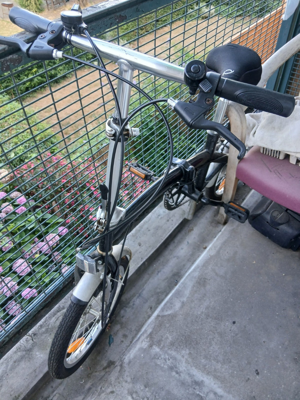 folding bike
