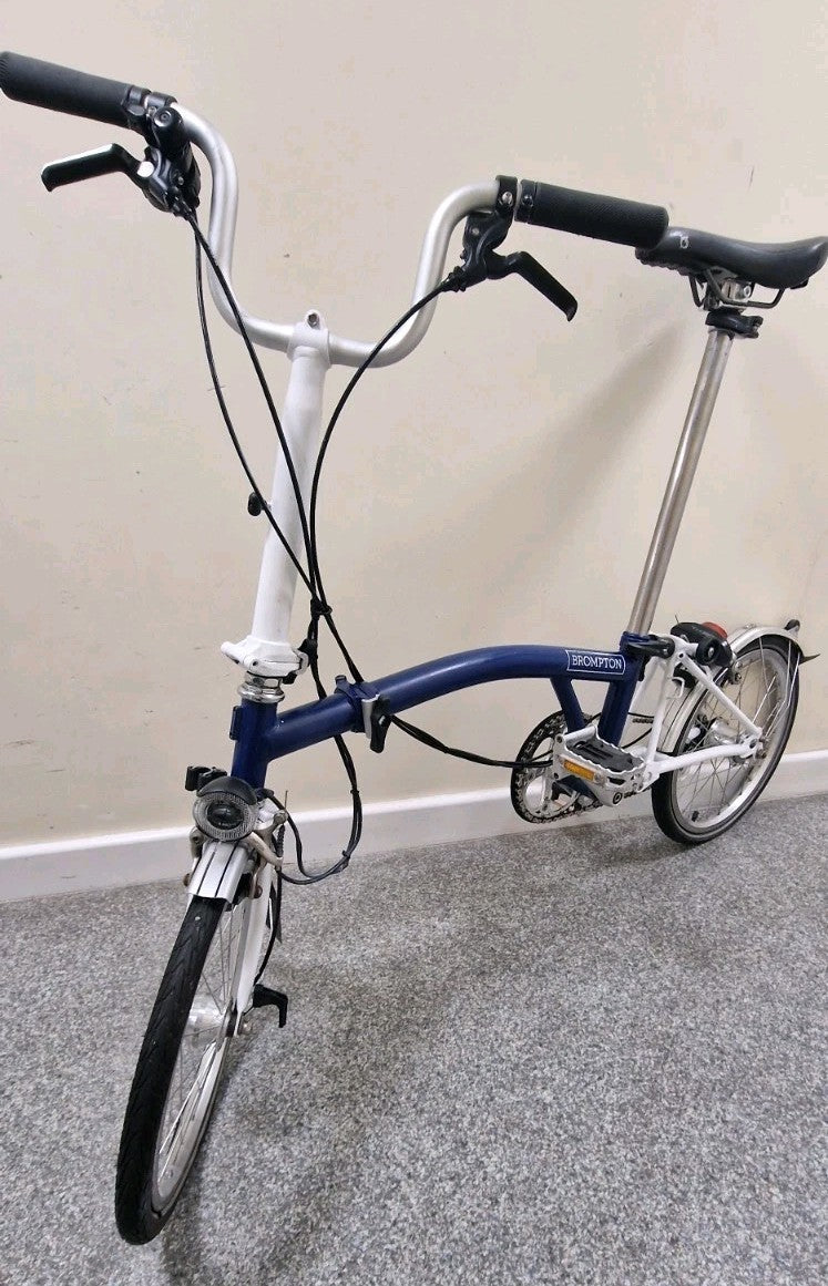 Brompton M3L (C  line)  3 Speed DYNAMO Light + FREE UK & low £$ World  Post.