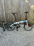 Tern Link D8 Aluminium Folding Bike With Pump. Lightweight And Compact.