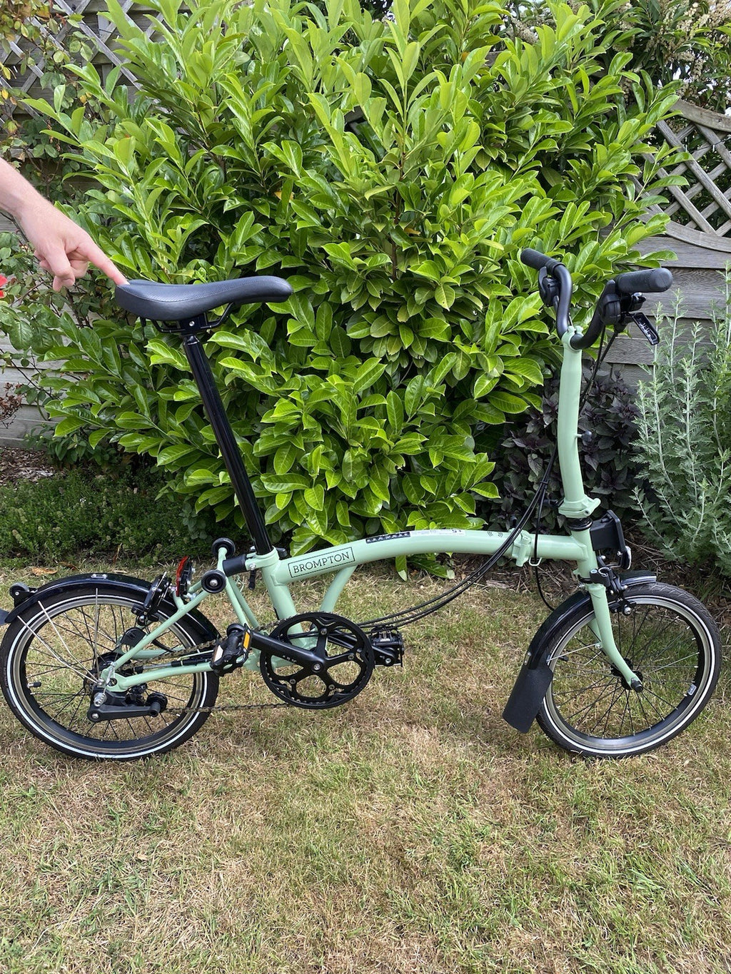 Brompton C Line Explore 2023 6-Speed, Matcha green, High Handlebars