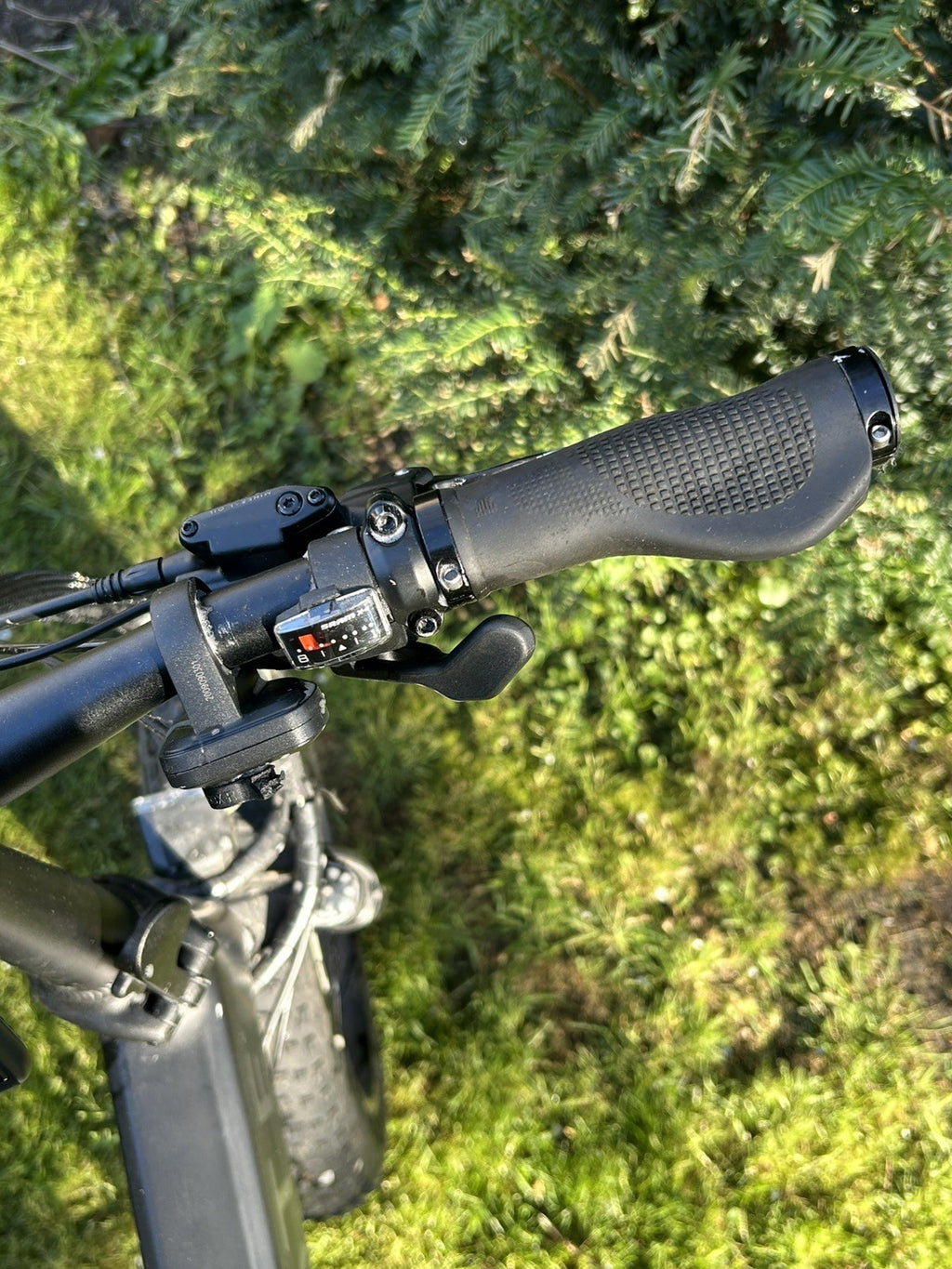 Mate X  750 Black. On road and off road. Folding bike