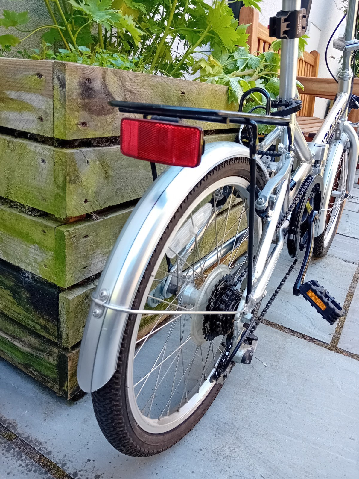 Velocity Fold-up Bike with Shimano Revo-shift 6 Speed Gears