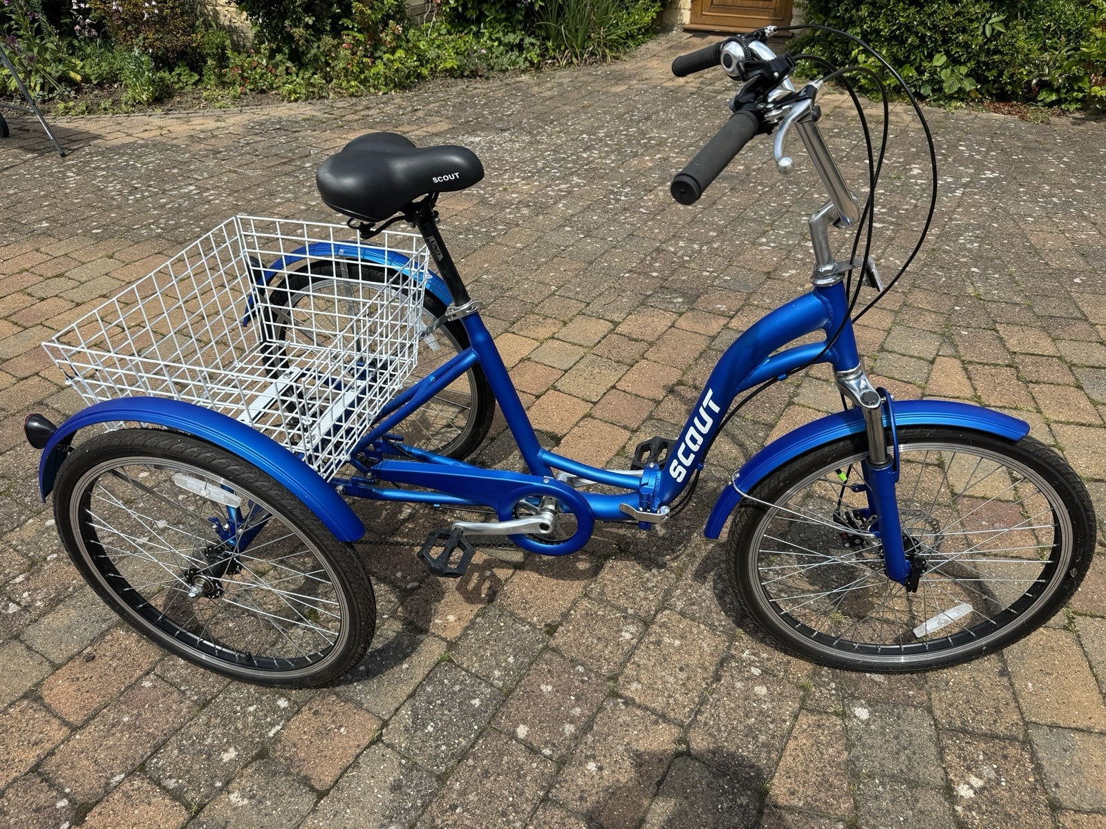 Scout Adult Folding Tricycle 24" Wheels 6 Speed Shimano Gears Disc Brakes