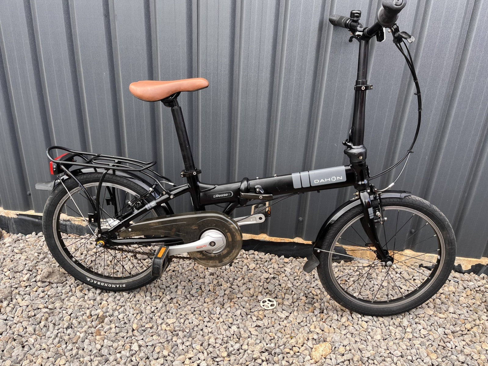 Dahon Vitesse D7HG Folding bicycle.