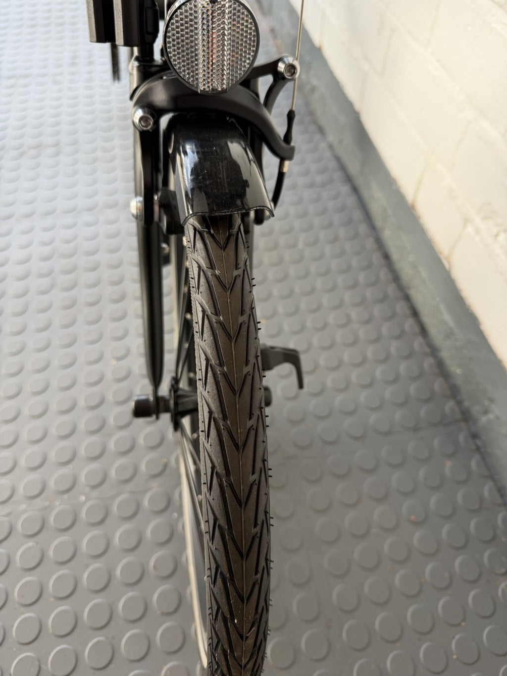Brompton C-Line 2024 - Satin Black - Low Bars - Never Used Excellent Condition