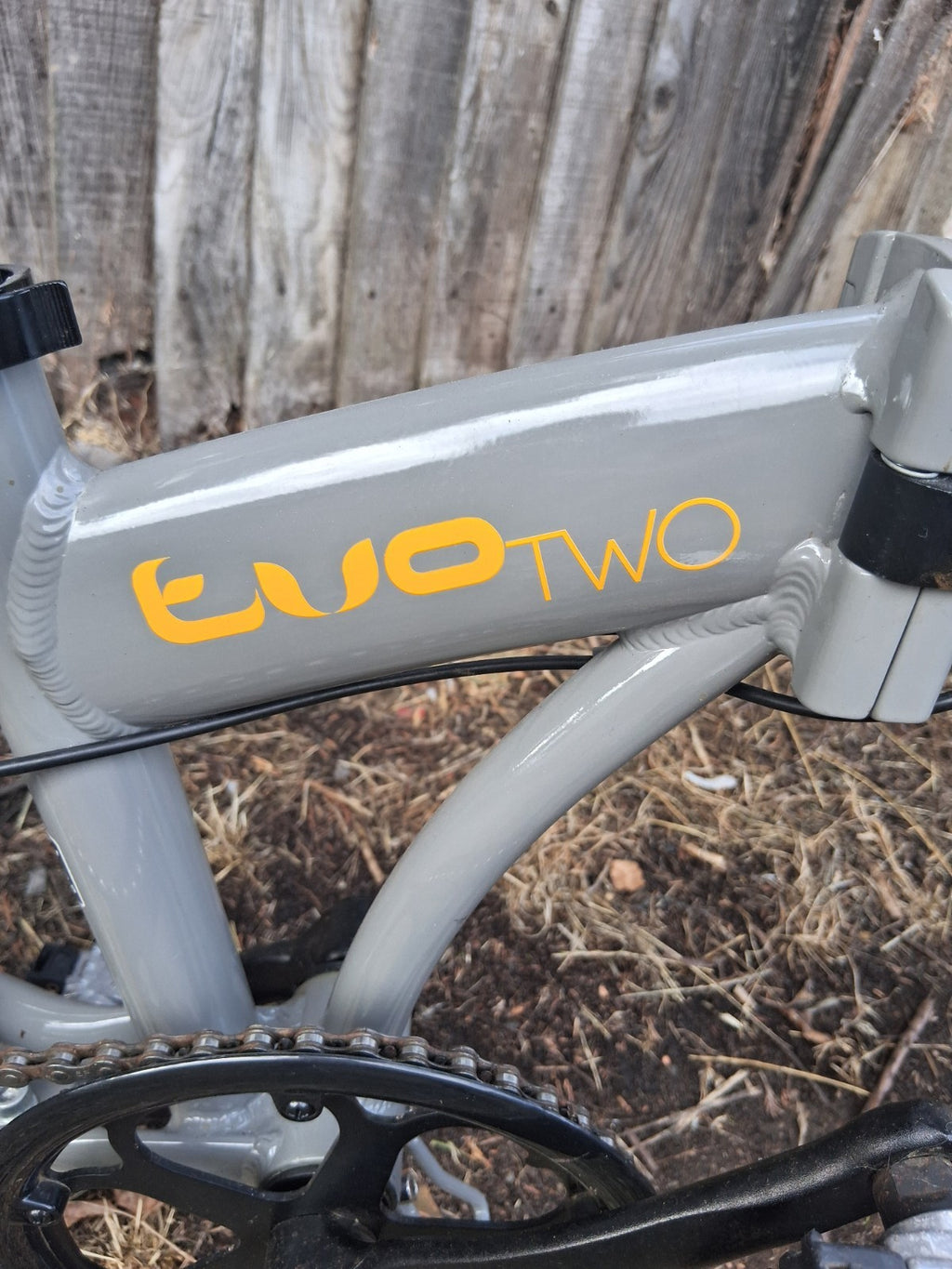 Raleigh Evo Two Folding Bike 20 Wheels Excellent Condition Collection Only