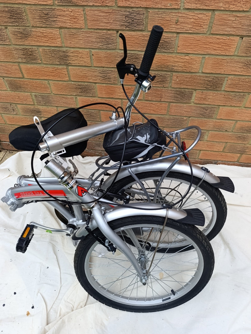 Ammaco Pakka Lite 20 Inch Wheel 6 Speed Alloy Folding Bike Silver