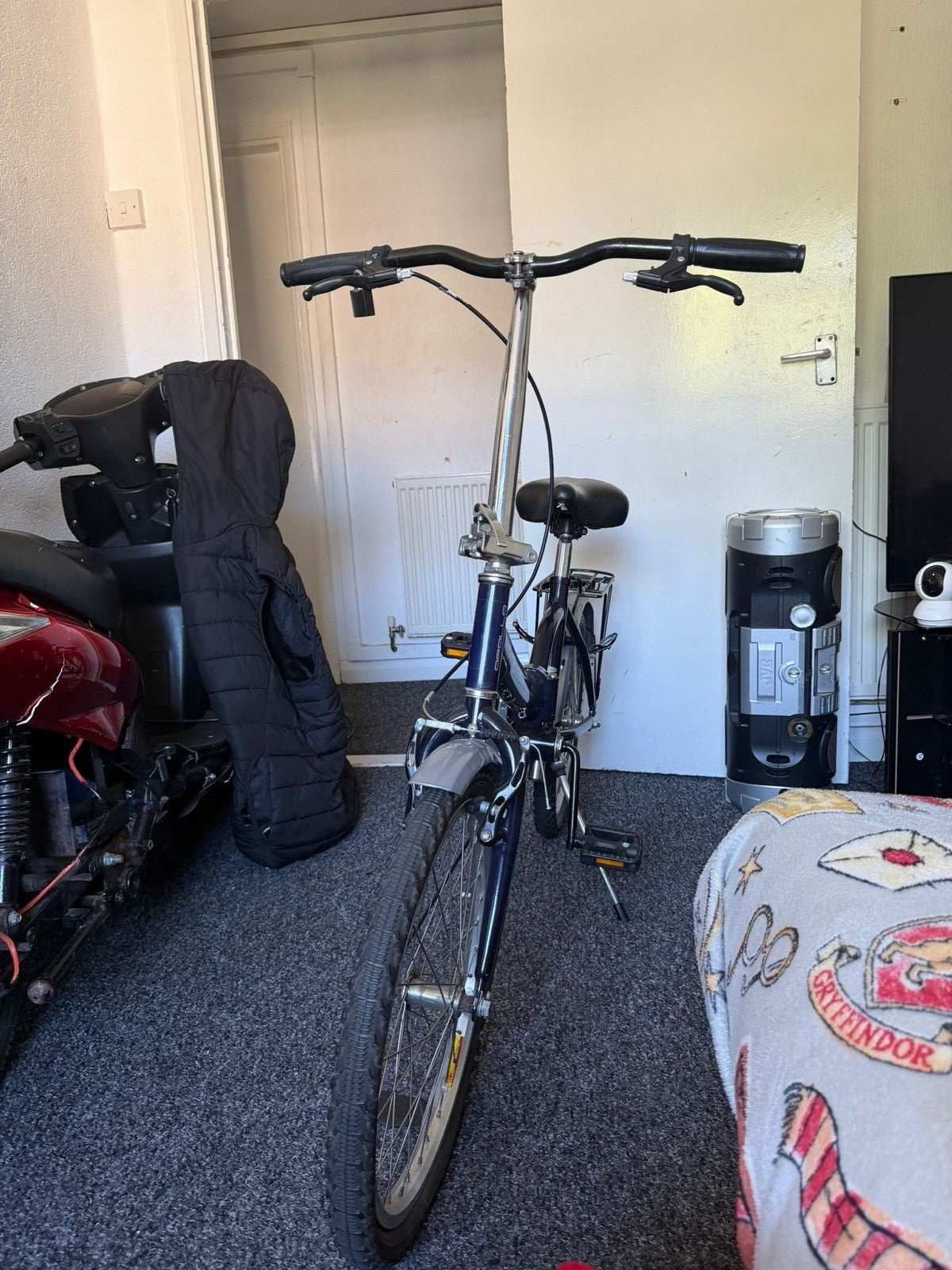 Apollo Folding Bike 20" Wheel