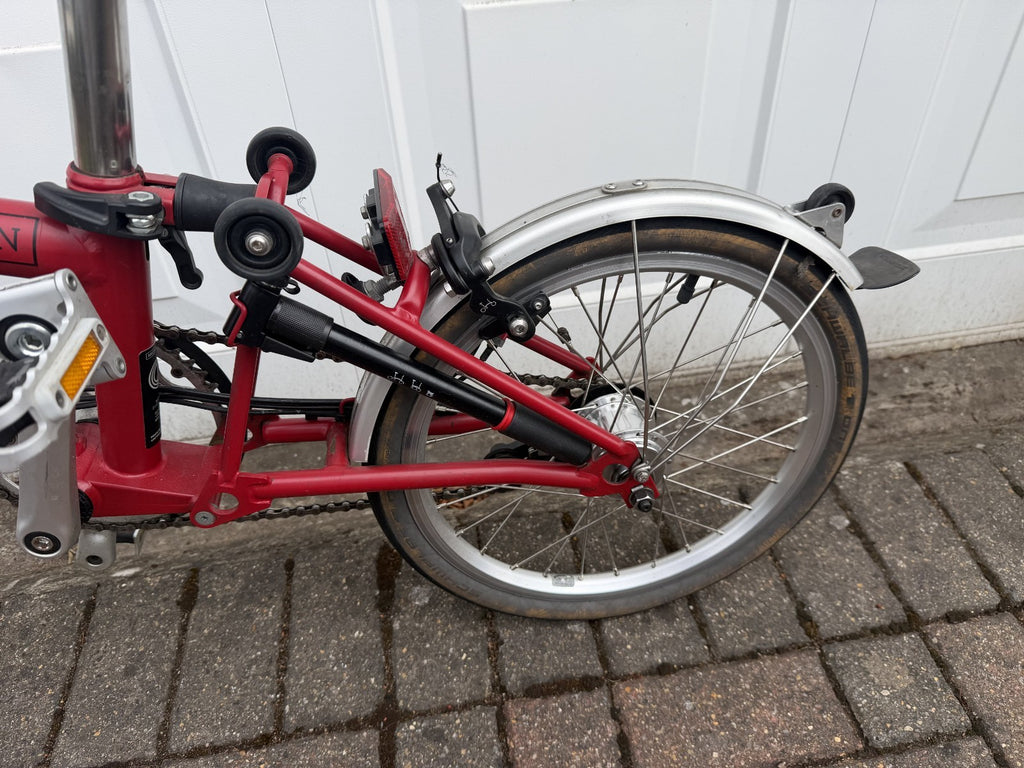 Brompton C Line M6L (6 Speed) folding bicycle - RED 2021 Good Condition