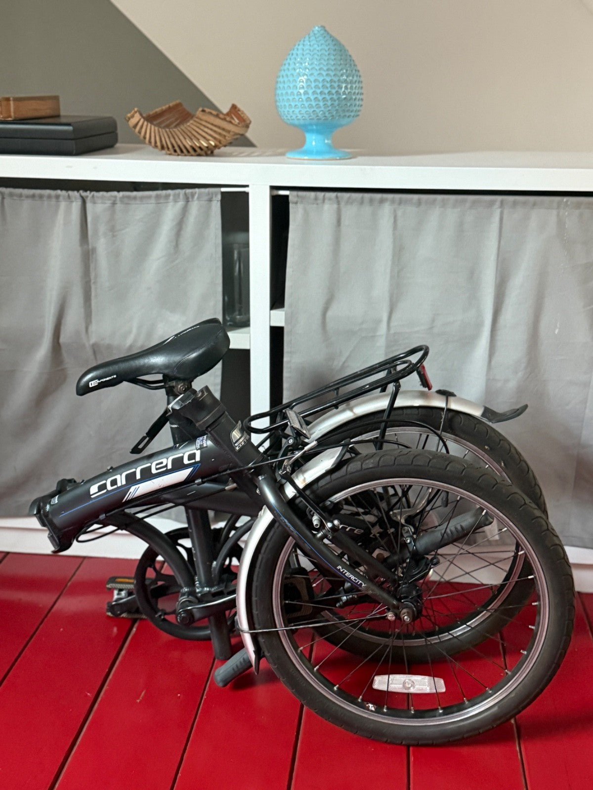 Carrera Folding bike 6061T6 Aluminum Intercity, 8 speds,  great for trains