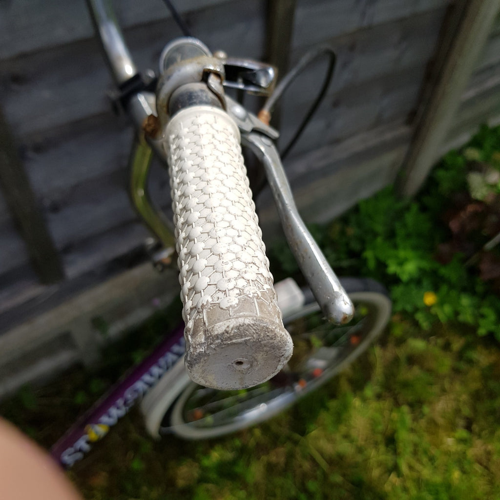 UNIVERSAL STOWAWAY BIKE - Useable Condition