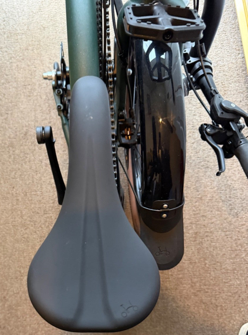 BROMPTON G-LINE 8-SPEED W/ROLLER RACK - FOREST GREEN - MEDIUM (07/2025)