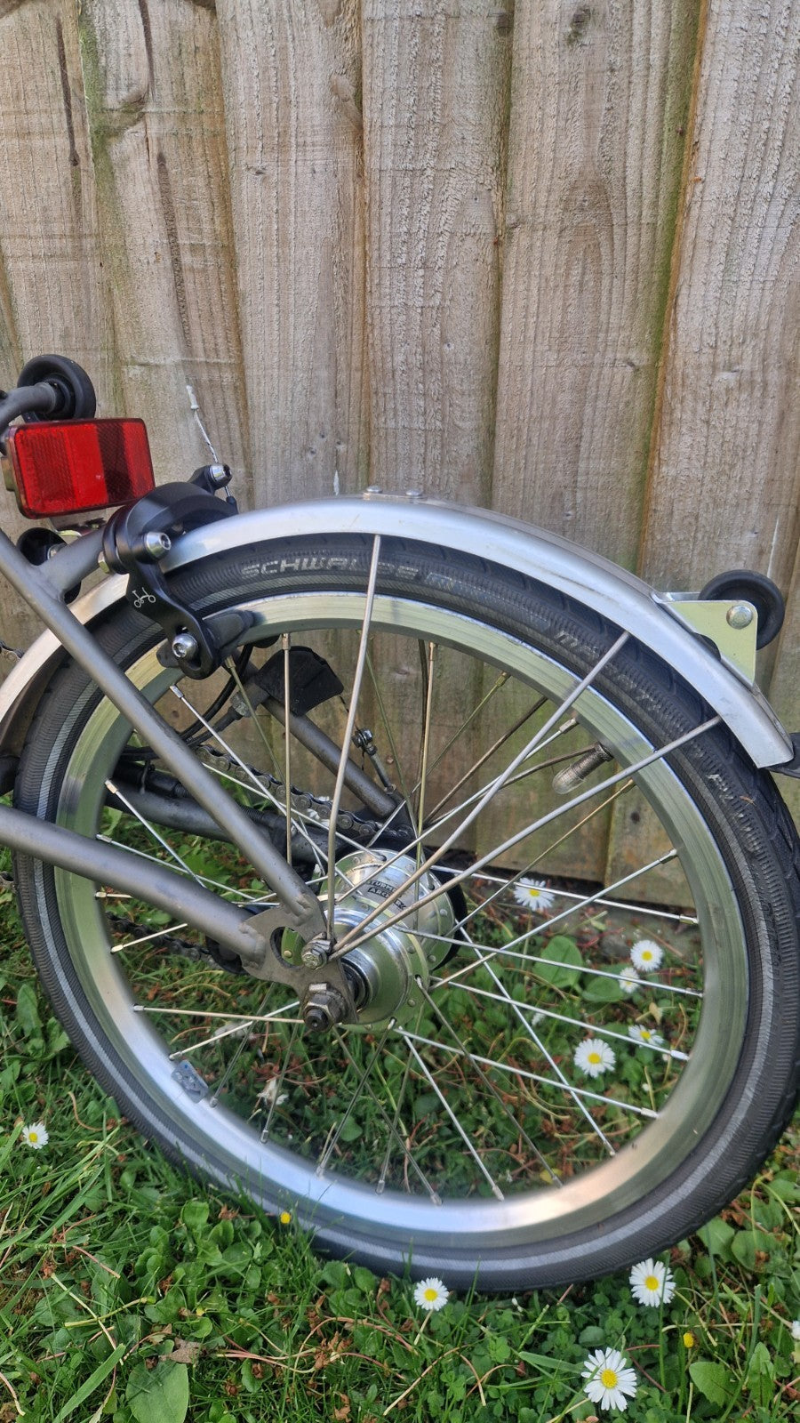 Brompton M6L Superlight Titanium 6 Speed - Red - Very Good Condition