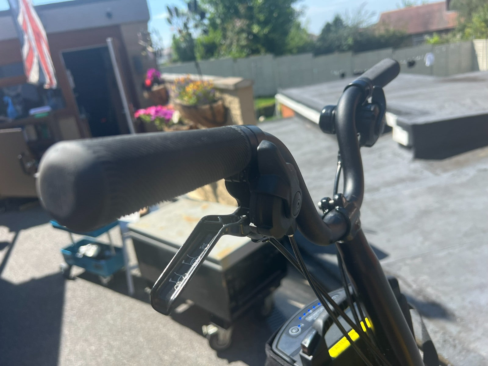 Brompton C Line 6 Speed Folding Bike Bumble bee yellow - 65 miles