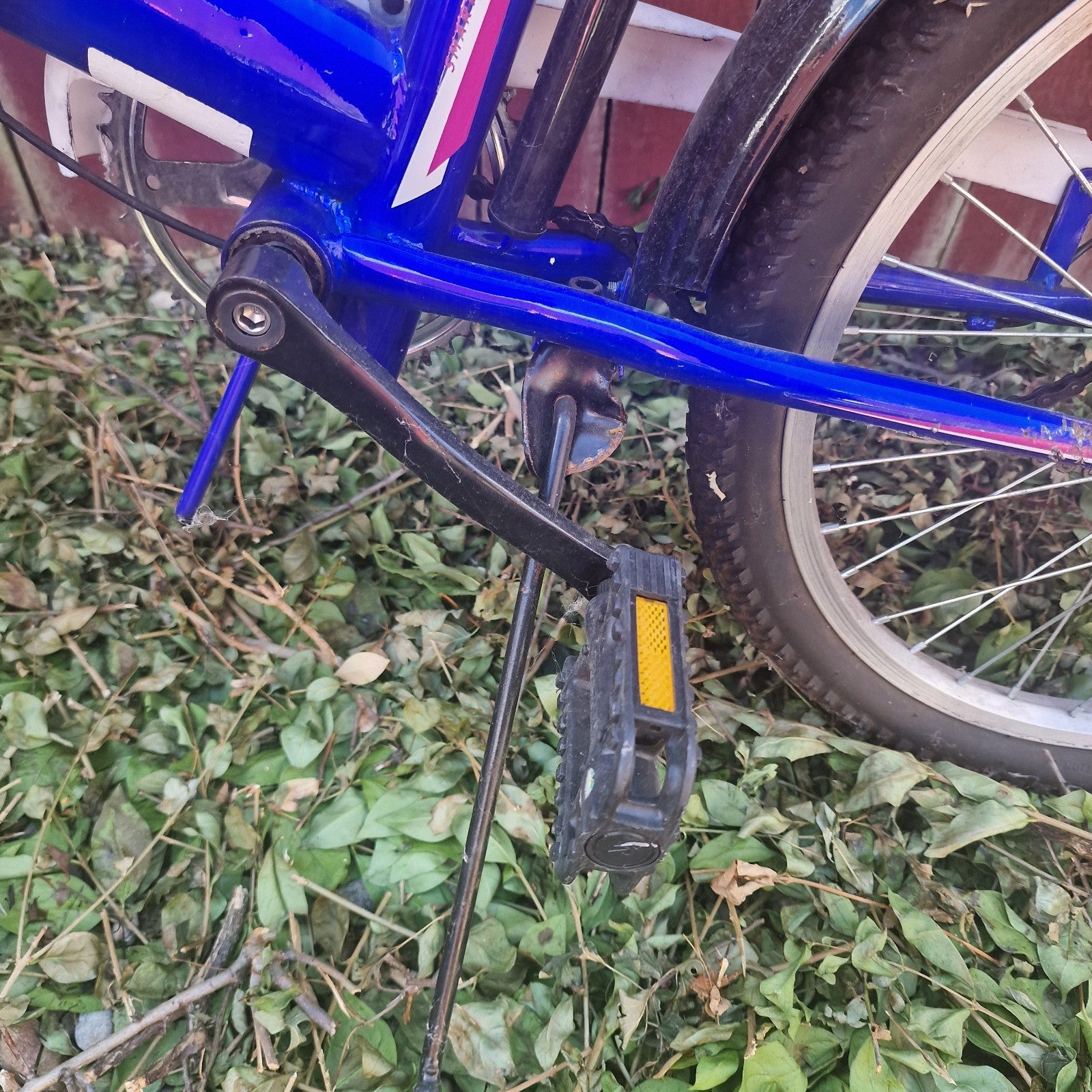 Aist Smart 20 2.0 Folding Bike 20 Inch Wheels 7 Speed Blue Used Good