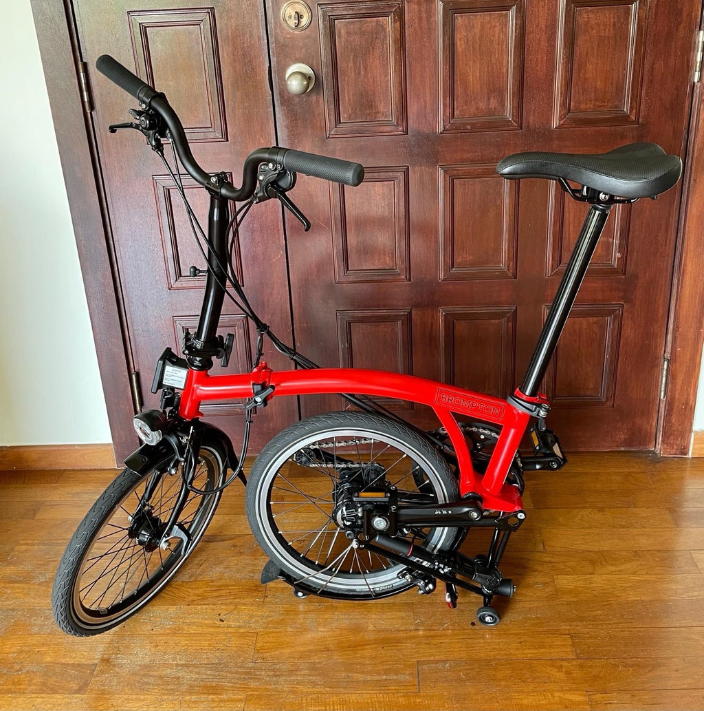Brompton M6L Black Edition Rocket Red 6 Speed Dynamo Lights