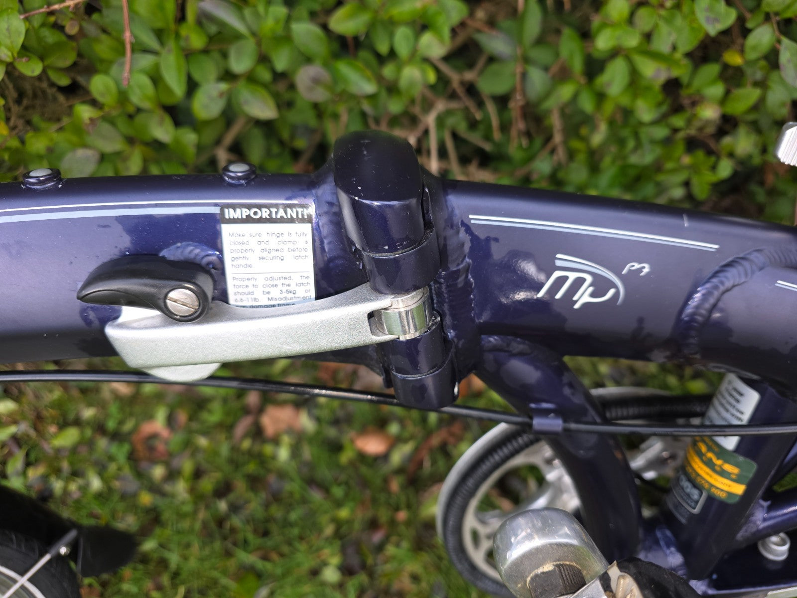 Dahon Mu P7 Lovely Condition, Hardly Used 6-Speed Folding Bike 19" Wheels Blue