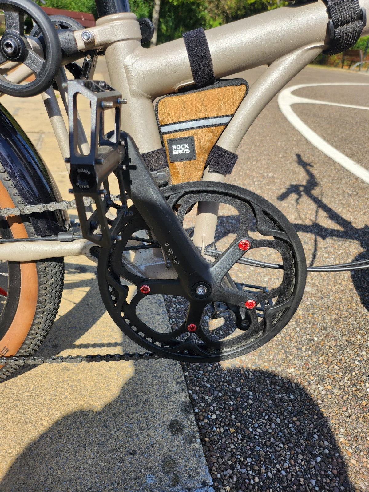 Brompton G Line Medium / Large Folding Bike 8-Speed, Traildust White