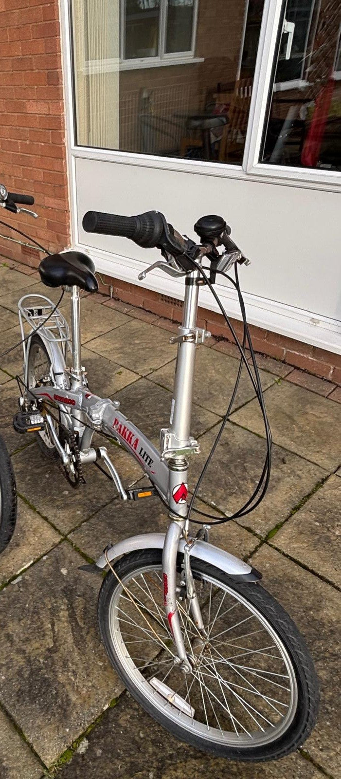Ammaco Pakka Lite 20 Inch Wheel 6 Speed Alloy Folding Bike Silver