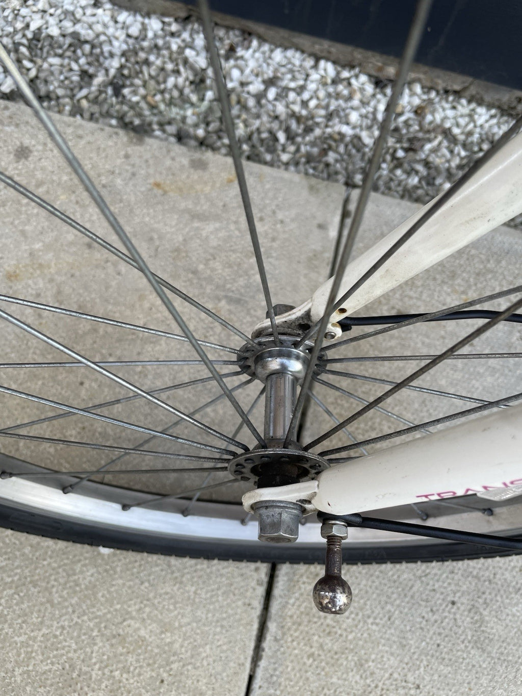 Carrera Transit 20in Folding Bike 3-Speed Hub Gears Rear Rack Mudguards