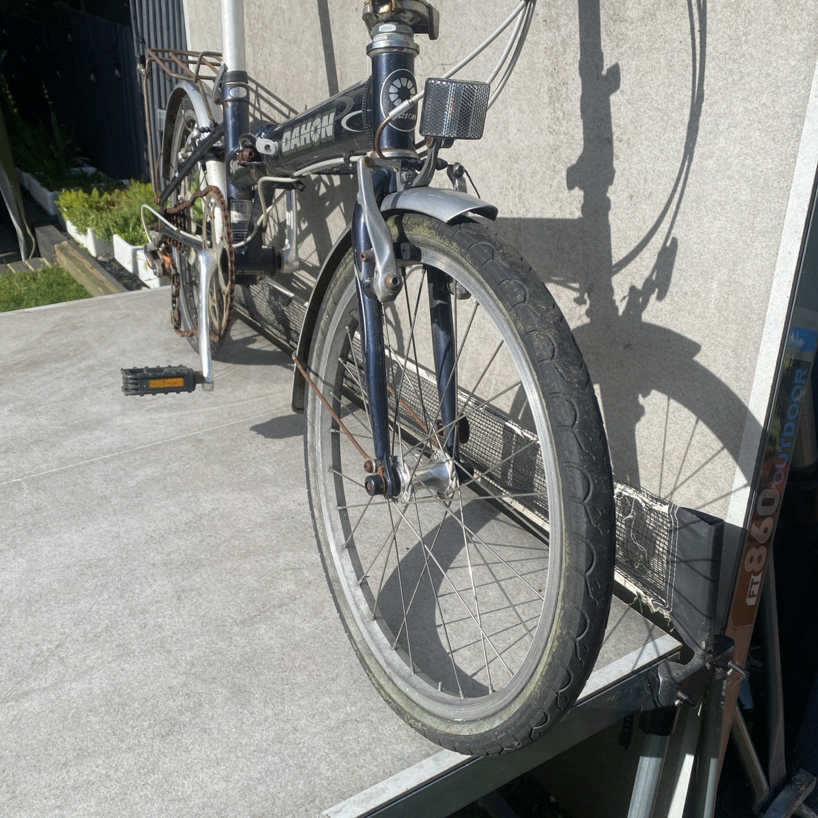 Dahon Speed Folding Bike - Project/Spares or Repair