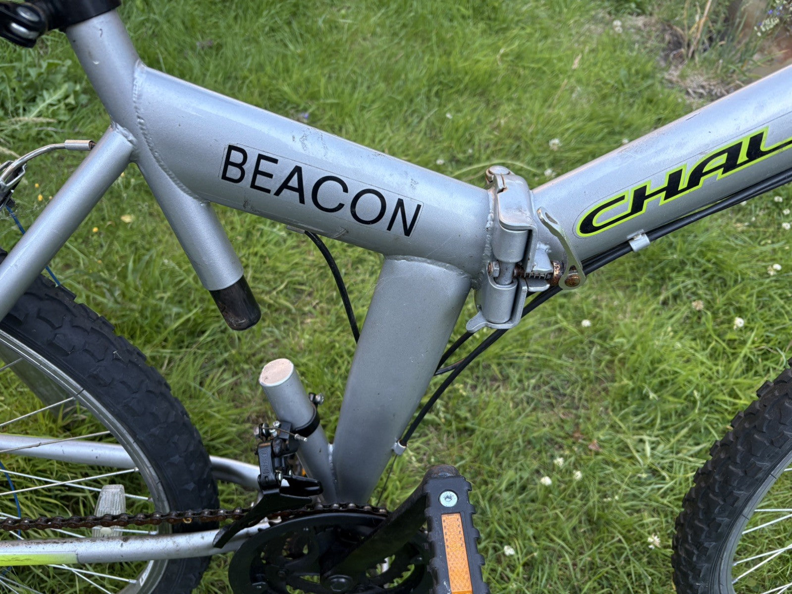 Challenge Beacon 26” Wheel Mountain Folding Bike