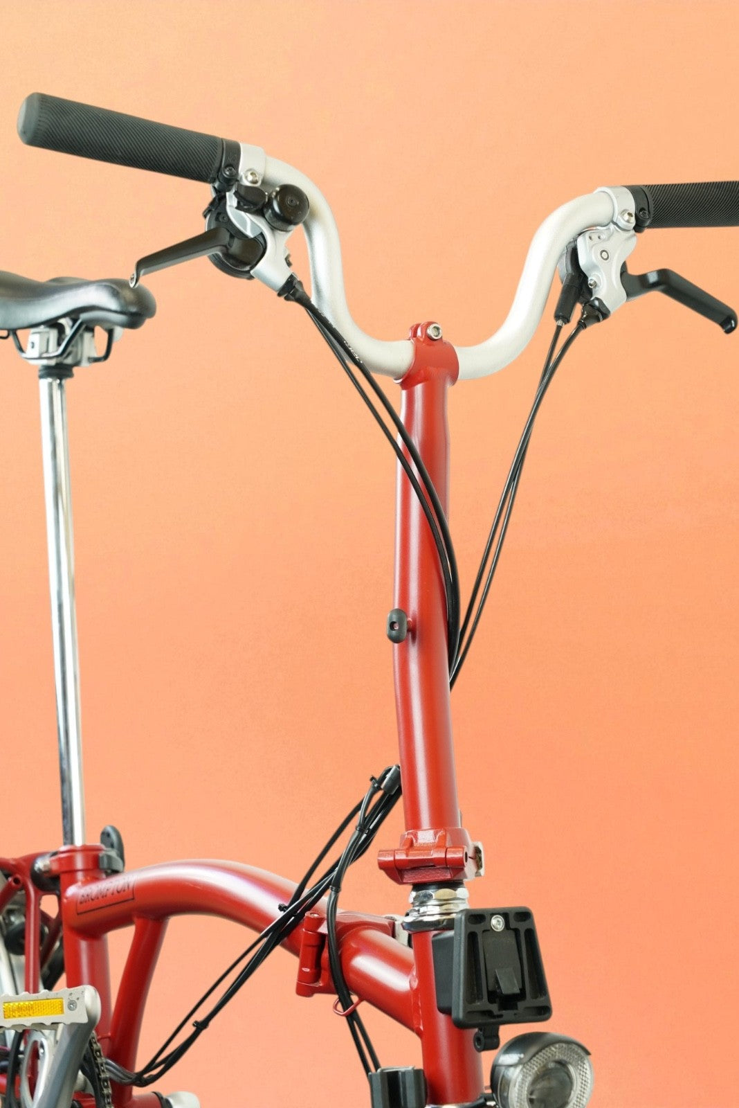 Brompton M6L (C Line Explore) - Dynamo Lights - Red