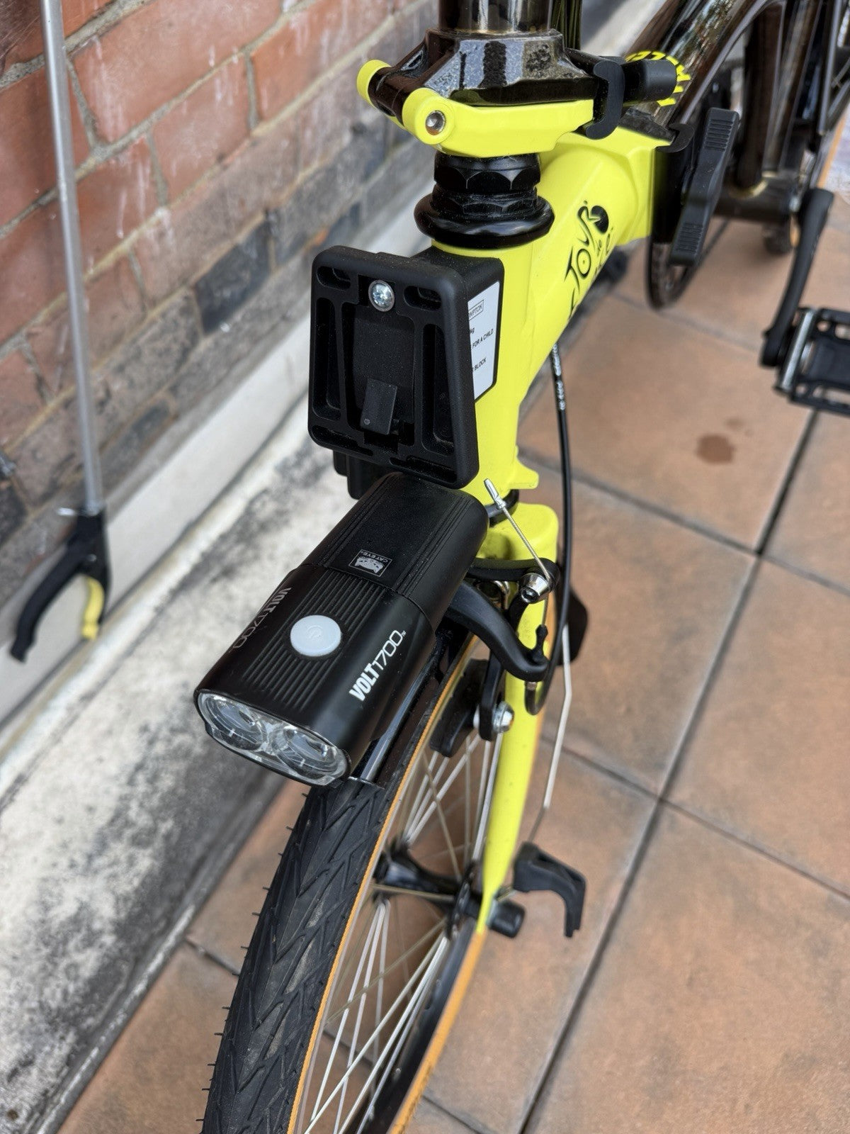 BROMPTON X TOUR DE FRANCE LIMITED EDITION C LINE 6-SPEED