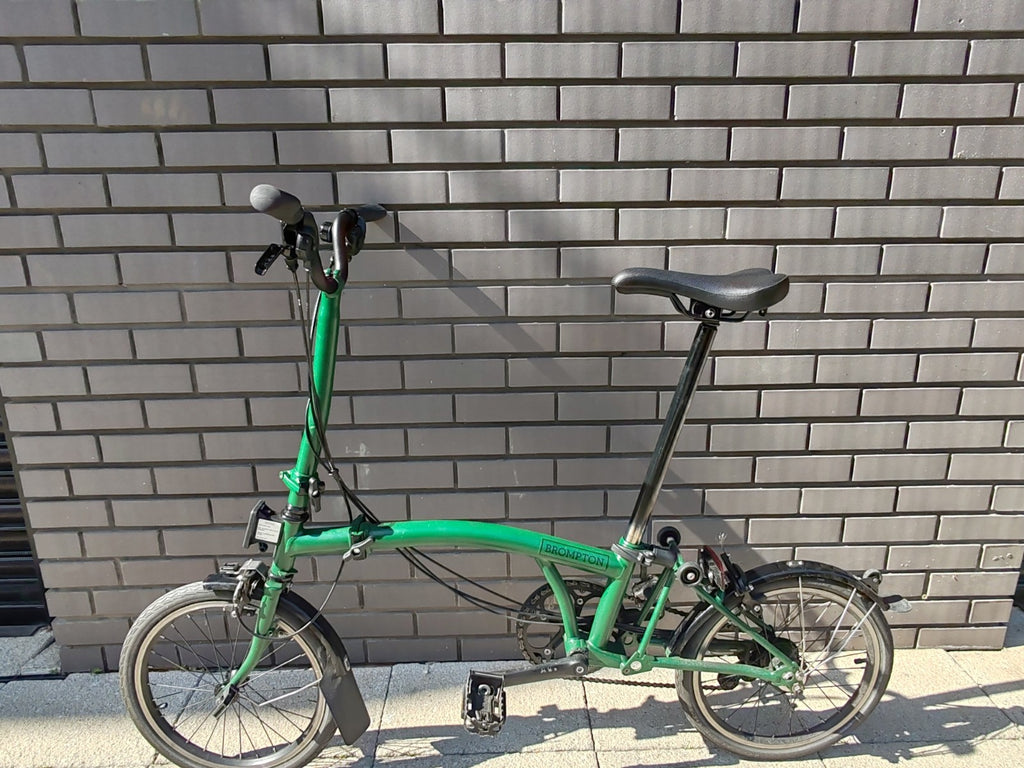 2024 Brompton C Line Explore M6L 6 Speed Folding Bike Racing Green