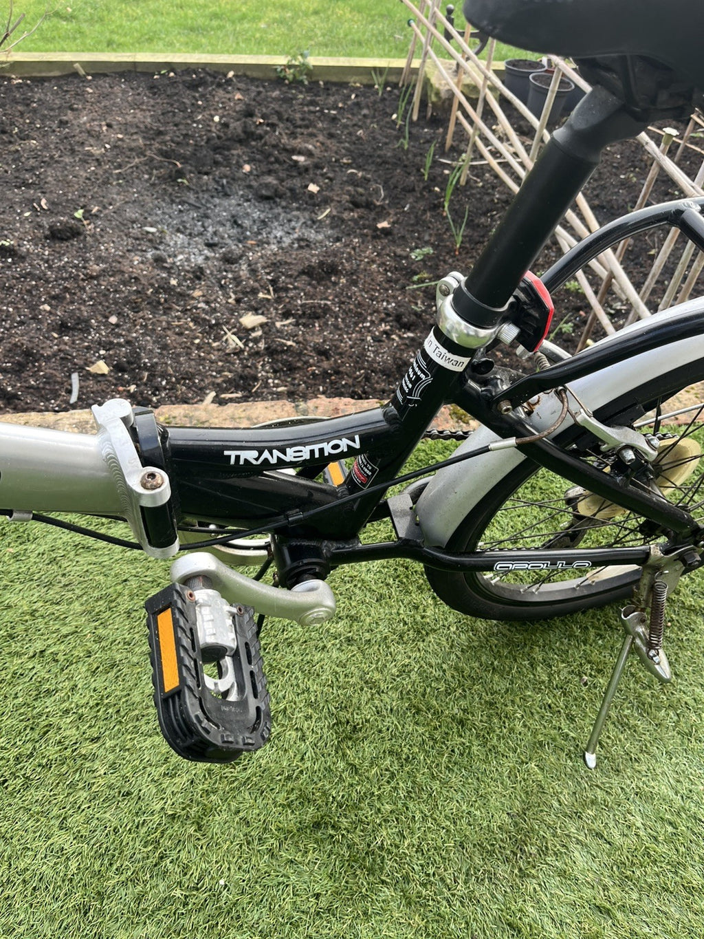 Apollo Transition folding bike / bicycle / camping / lightweight / Blackpool