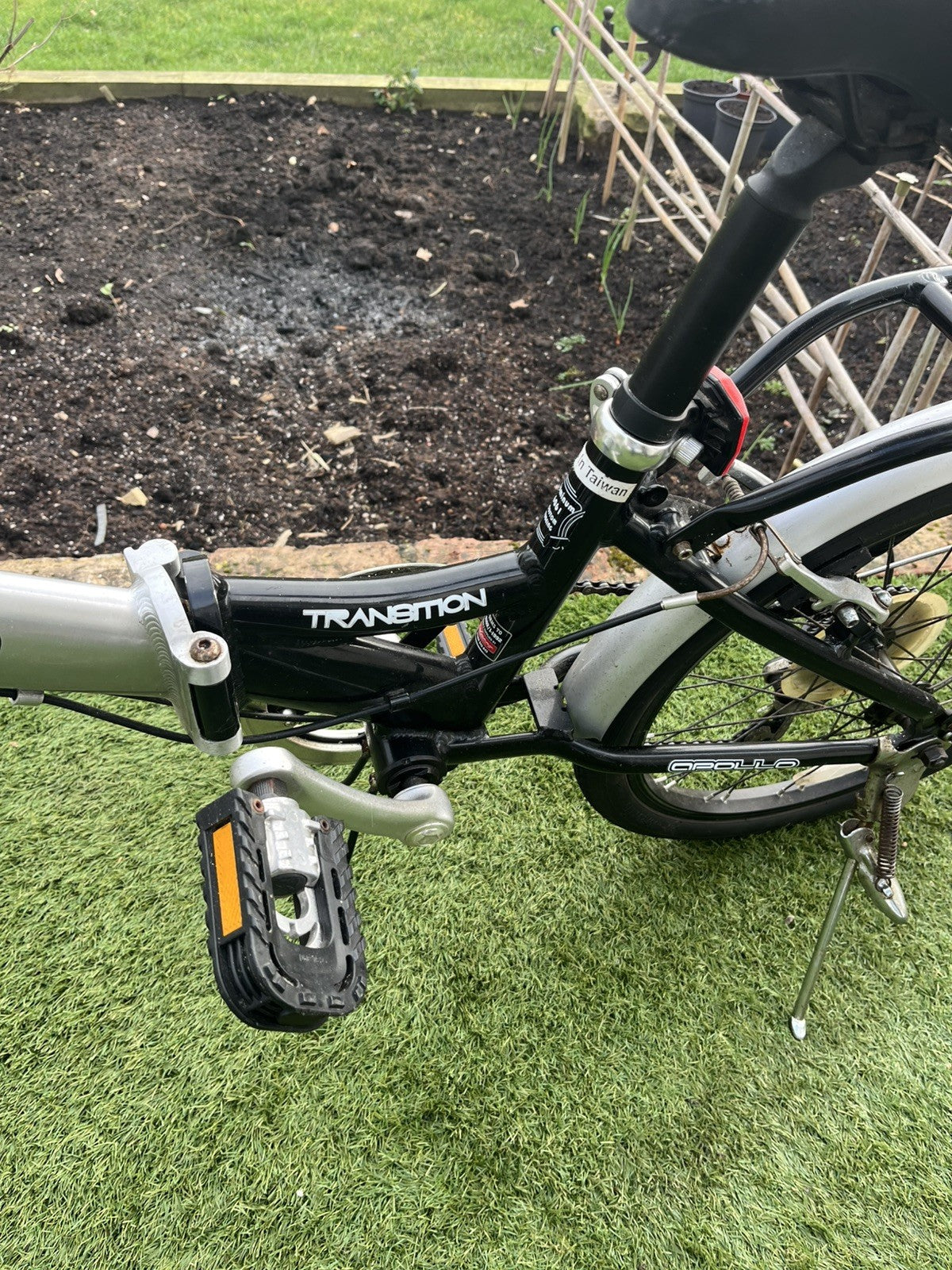 Apollo Transition folding bike / bicycle / camping / lightweight / Blackpool