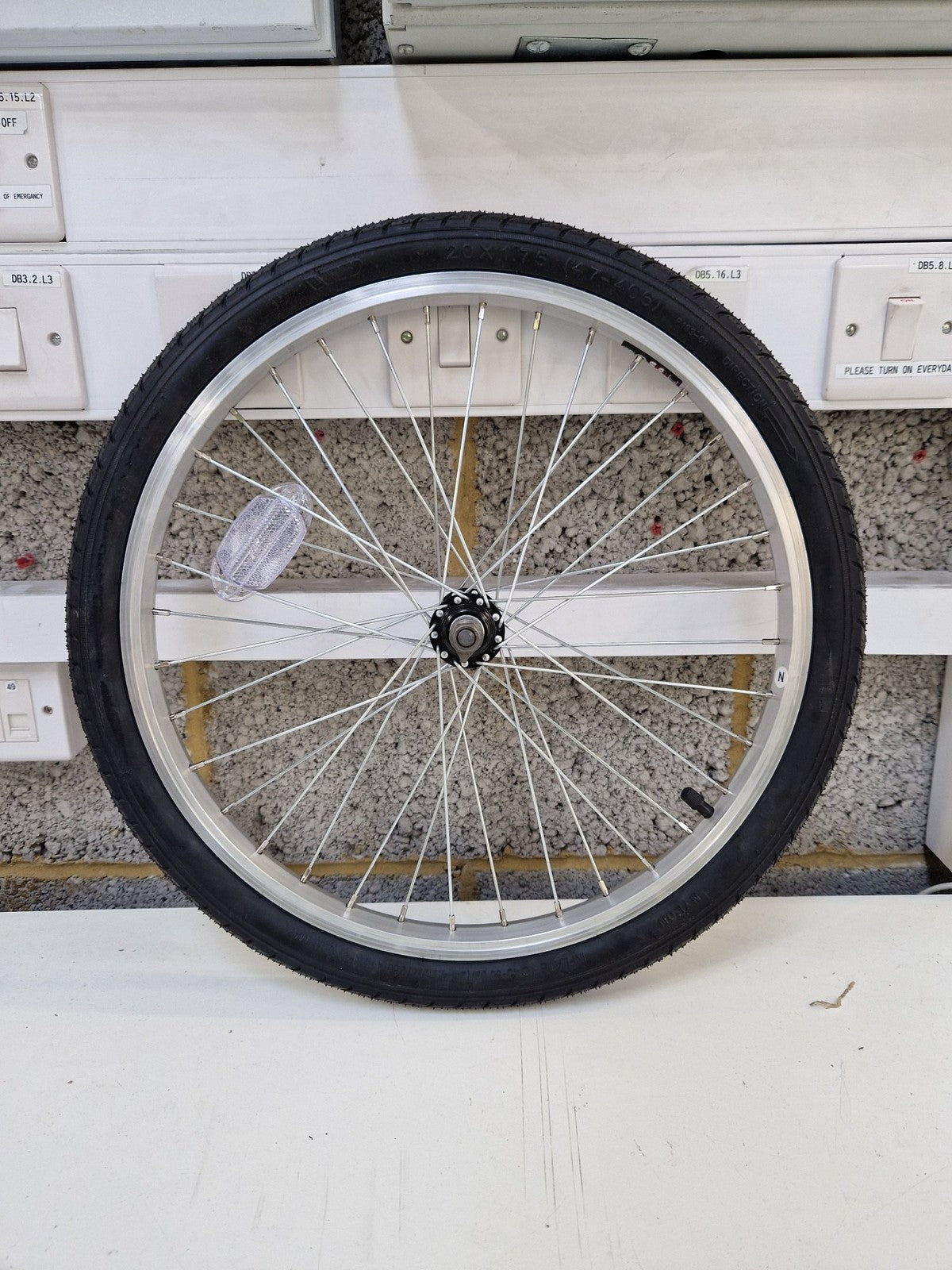 Apollo Transport Compact Folding 20" Wheels Steel 6-Speed Bike - Navy [Marked]