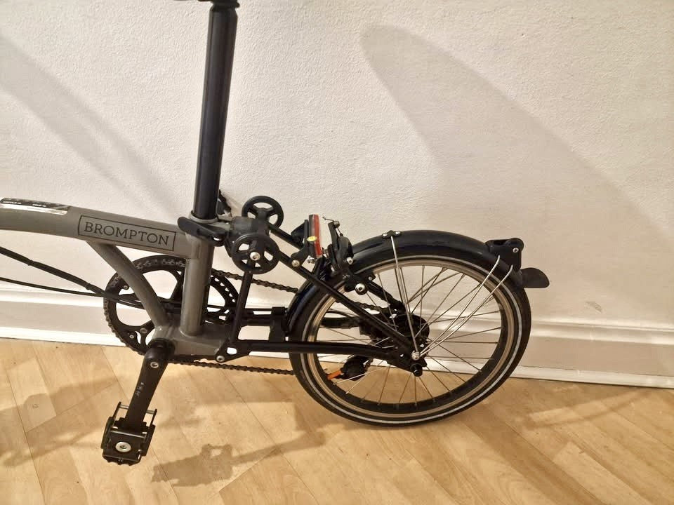 Brompton P Line Elctric Urban 4 Speed Stormy Grey blck Ed, M Handlebar EXC COND