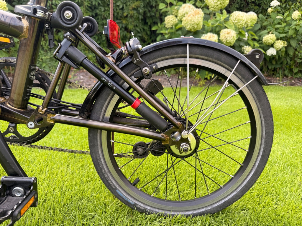 Brompton S6L Black Edition Black Lacquer 6 Speed Brooks B17 + Pump