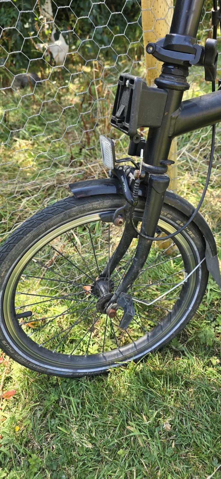 Brompton Folding Bike 6 speed BWR Gears