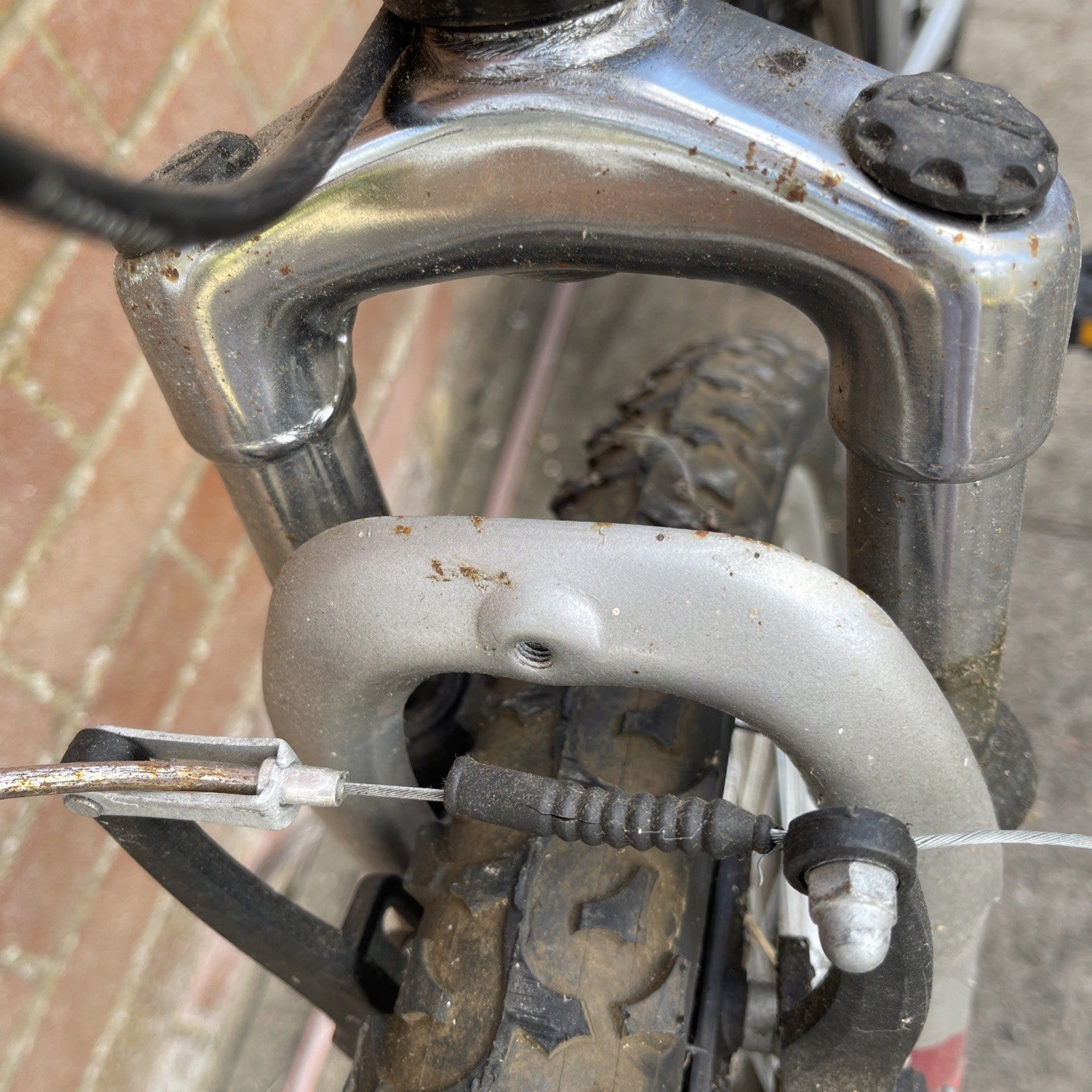 MTB Stowabike 26 Wheels Front & Rear Rim Brake. Collection from Kettering NN15