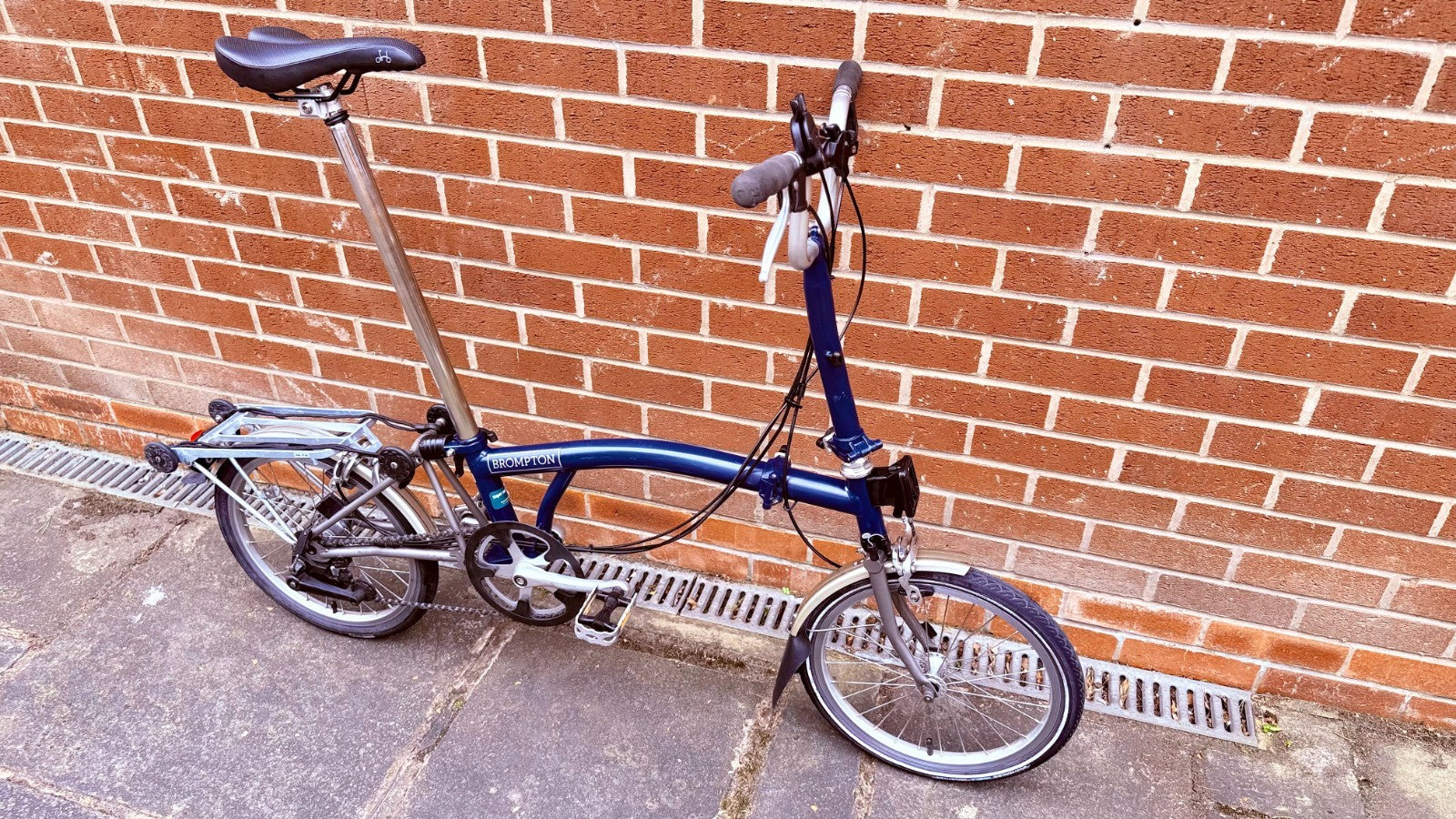 Brompton M6L-X Titanium C Line 6 Speed Very Good Used Condition FREE POSTAGE