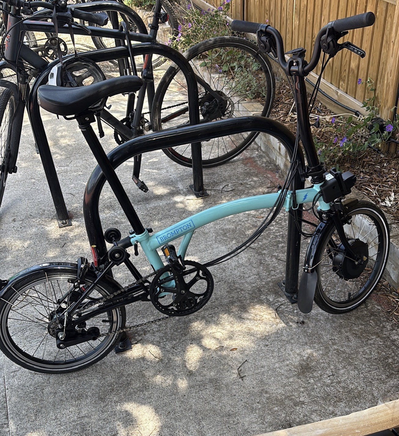 Brompton Electric C Line, Turkish Green, Mid handlebar, 6 speed
