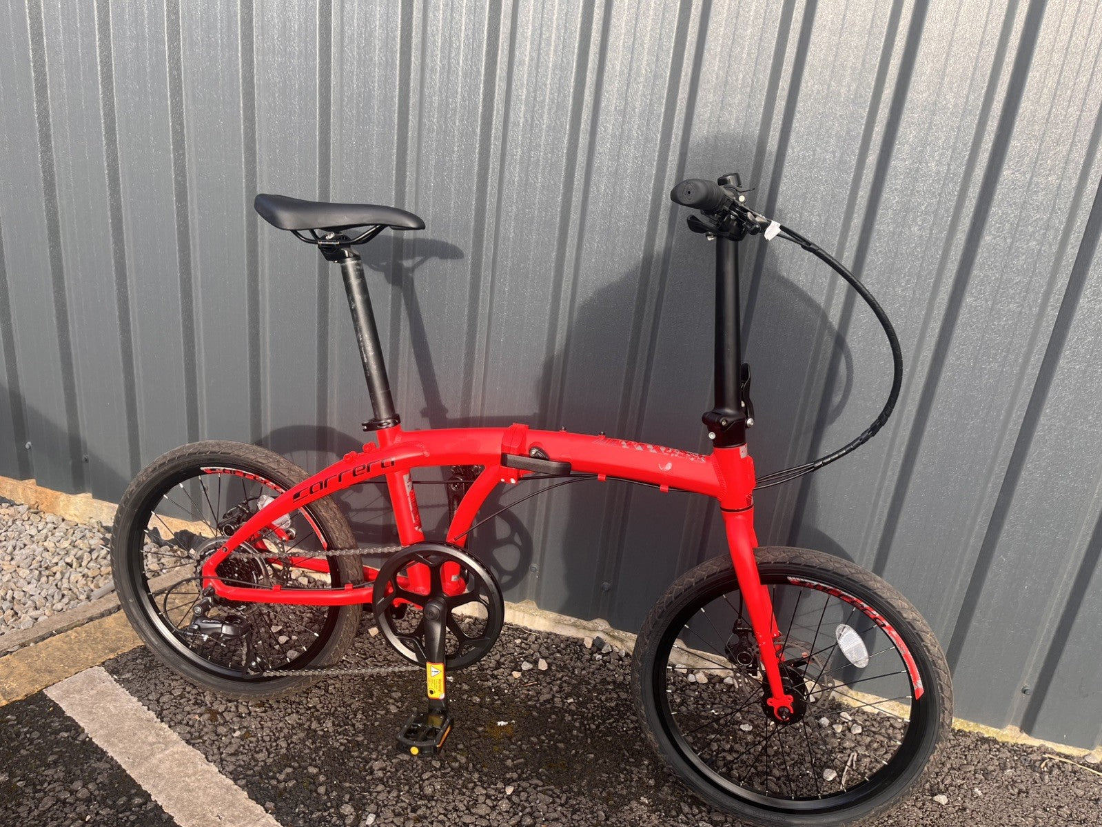 Carrera Intercity Folding Bike 20" Wheels disc brakes
