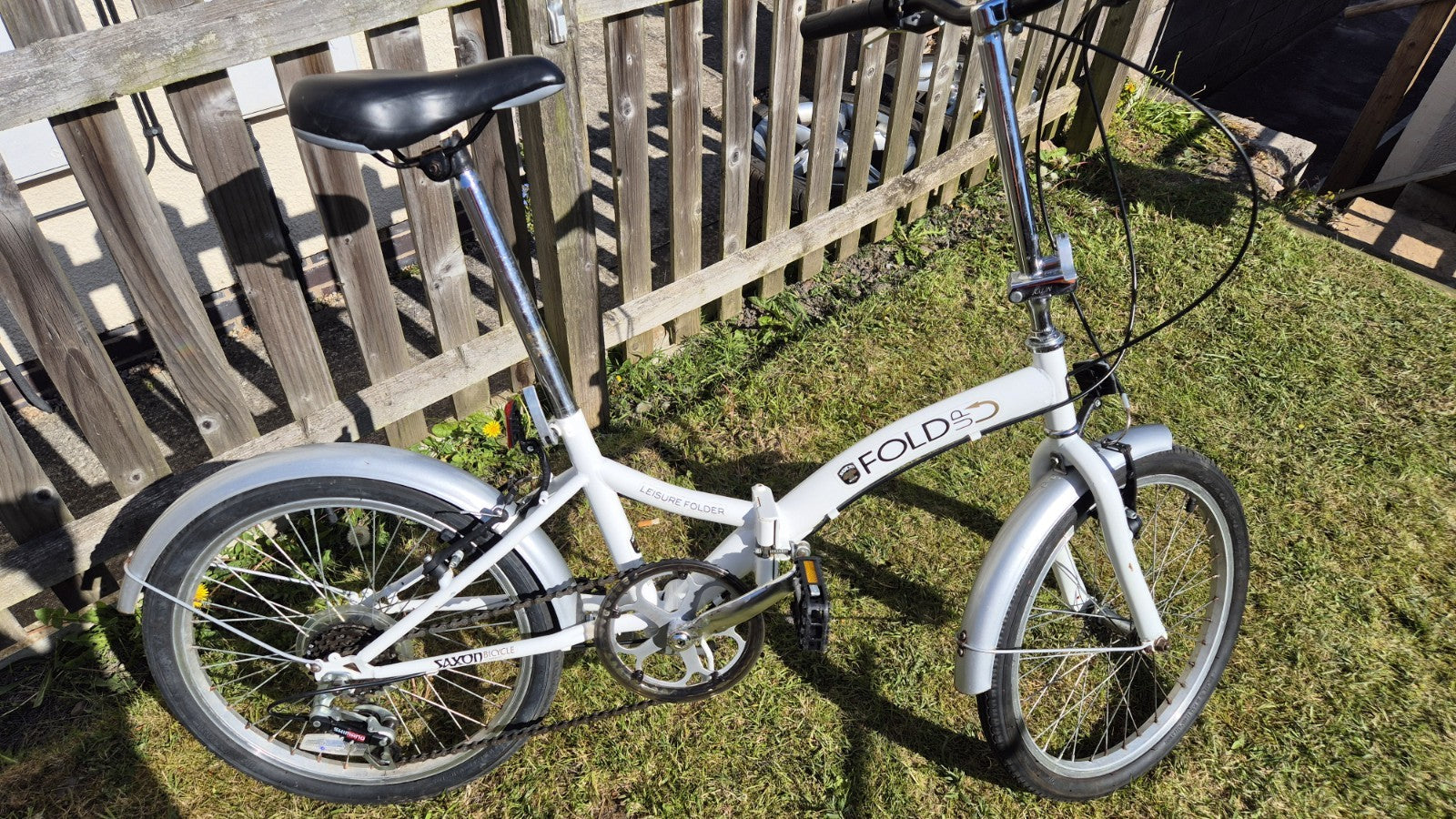 Saxon Leisure Foldable Bike