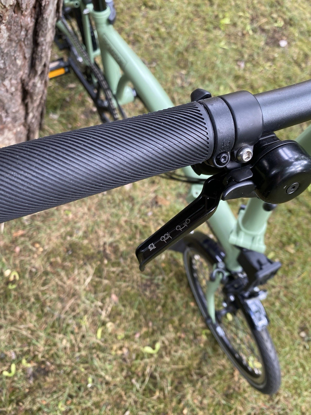 Brompton C-line 6-speed in Matcha Green (discontinued)