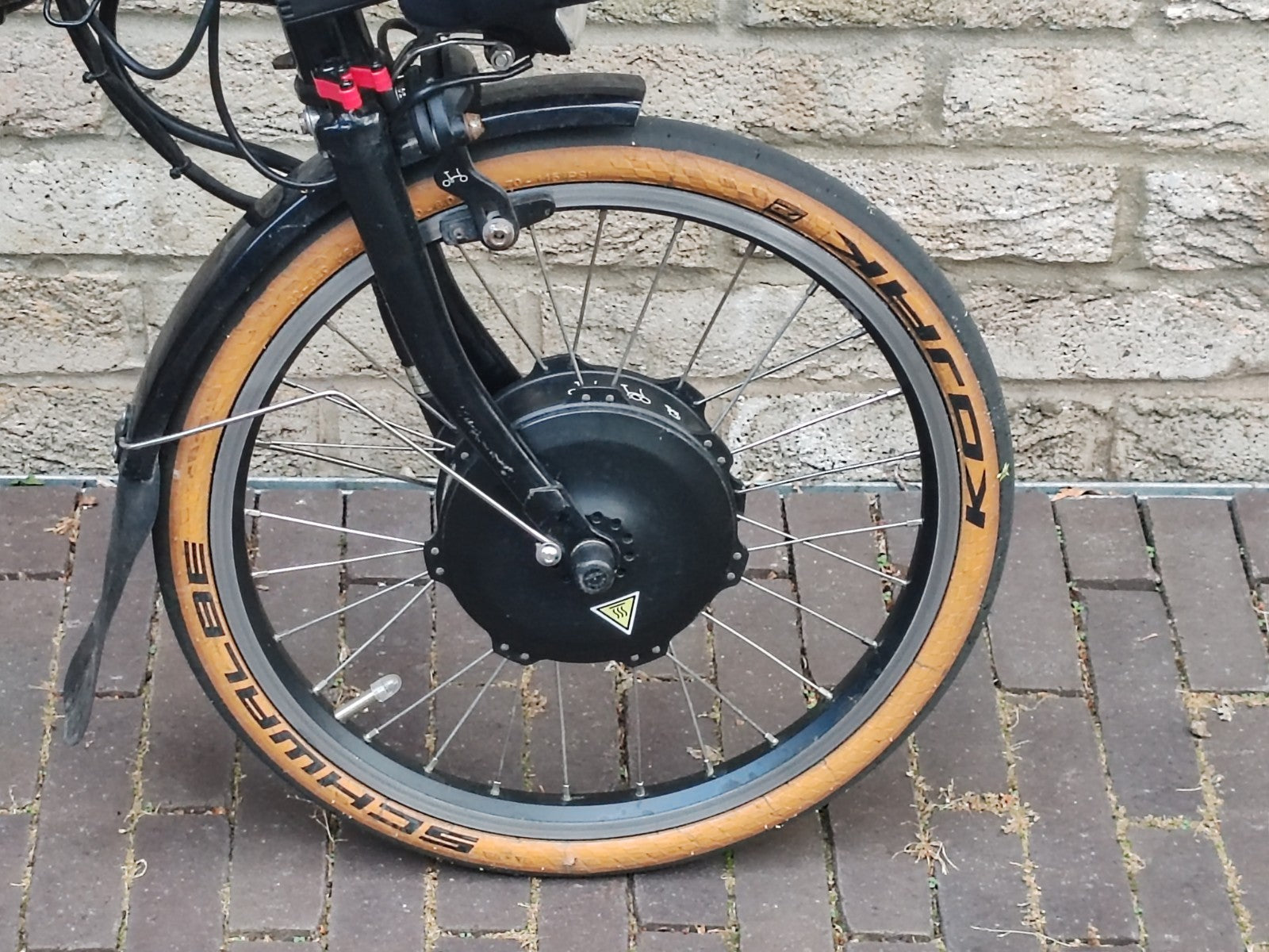 Brompton Elec M6L 6 Speed Folding Black Custom Schwalbe Kojak Tanwall