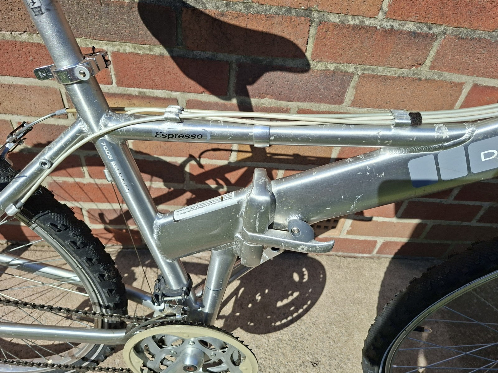 DAHON Espresso Folding Bike 26in Aluminium Derailleur V-Brake Silver
