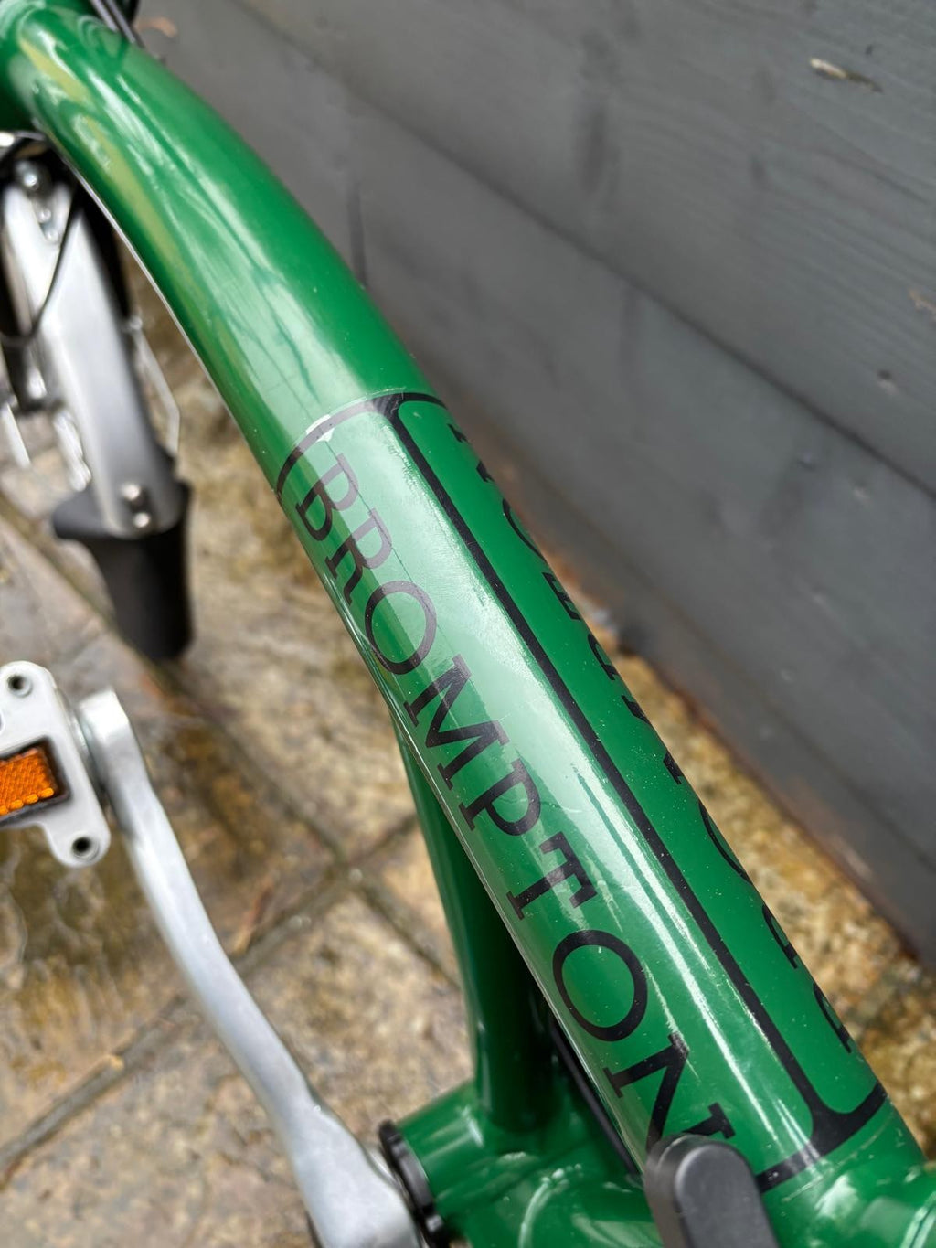 Brompton M3R C line Explore equivalent in Racing Green/Black - New Old Stock