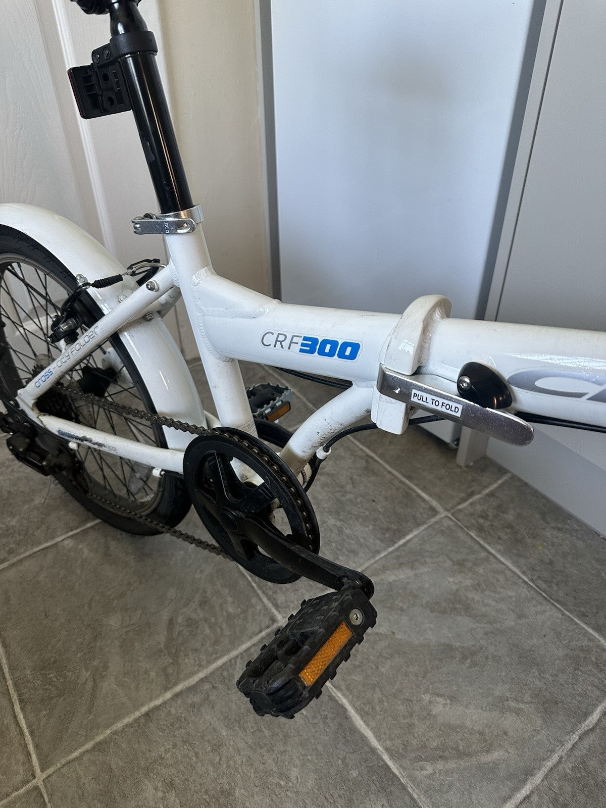 Cross CRF300 20 inch Wheel Size  Folding Bike
