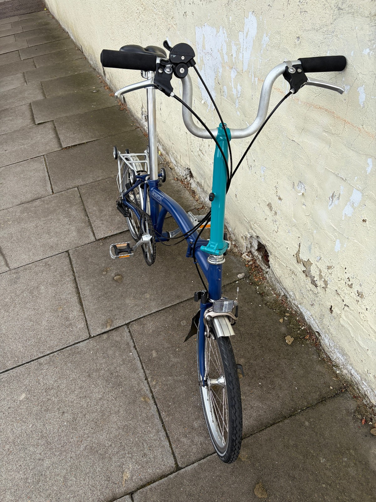 Brompton M3L folding bike 3 speed in two-tone blue